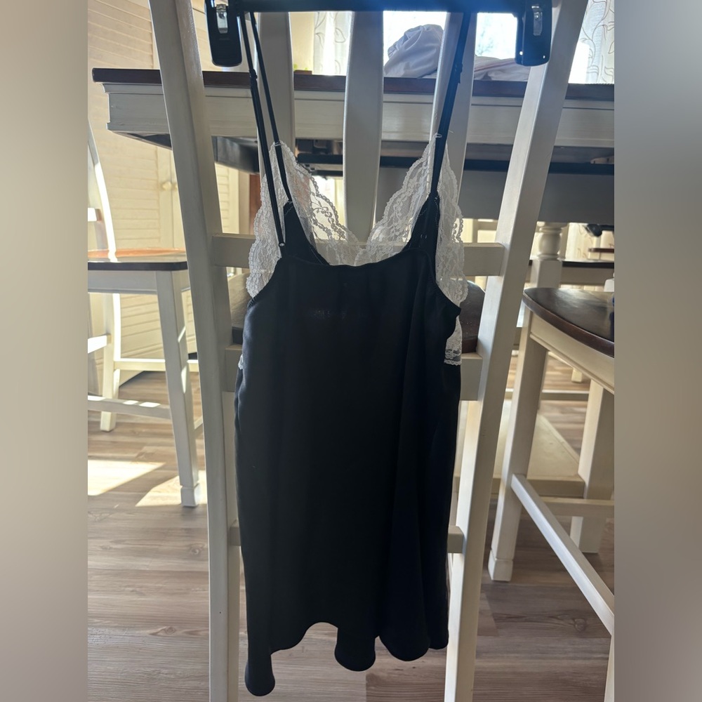 Victoria's Secret Black Chemise with White Lace - Picture 5 of 5